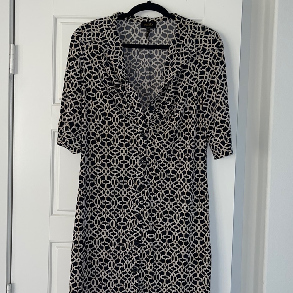 Beautiful Laundry Dress!